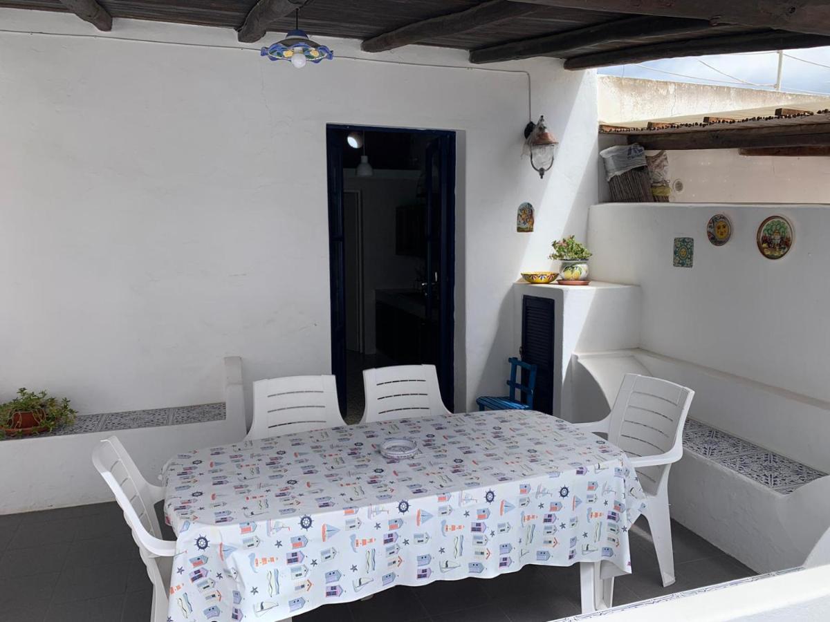 Casa Cristian Stromboli Apartment Exterior photo